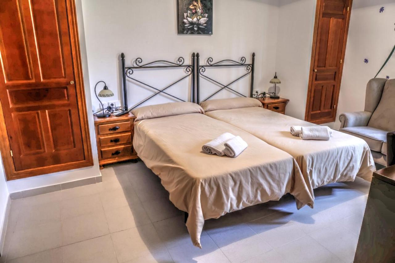 Hostal Rural De Cuadros Bedmar y Garciez Exteriör bild