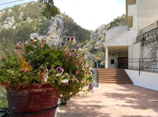 Hostal Rural De Cuadros Bedmar y Garciez Exteriör bild