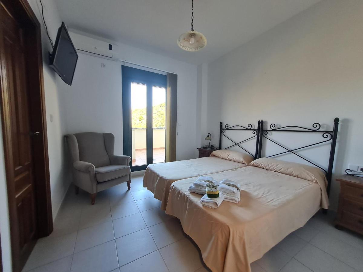 Hostal Rural De Cuadros Bedmar y Garciez Exteriör bild
